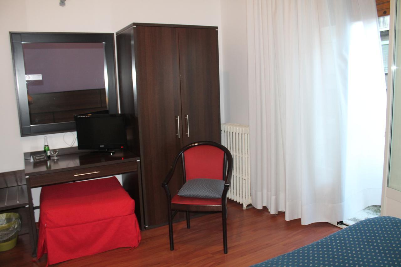 Hotel Catalani E Madrid Milano Ngoại thất bức ảnh