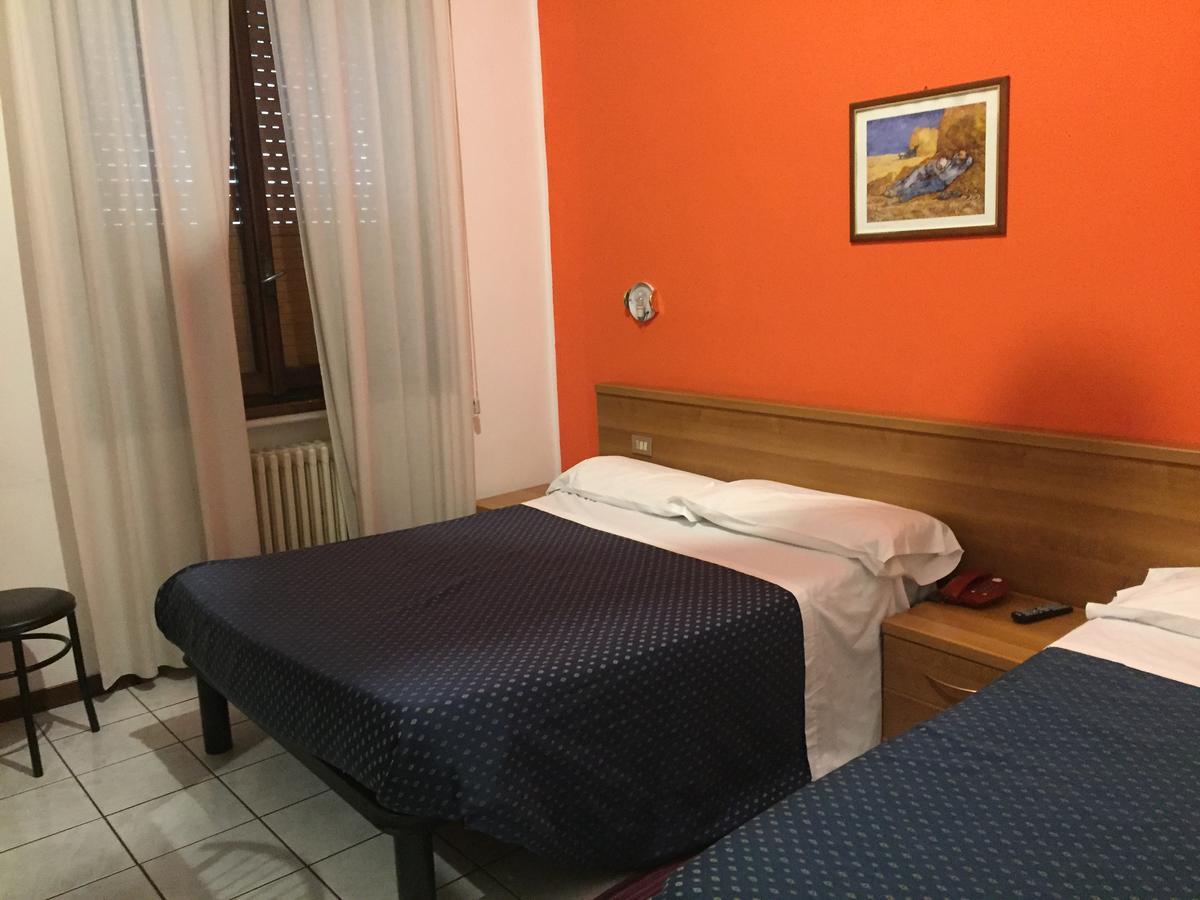 Hotel Catalani E Madrid Milano Ngoại thất bức ảnh