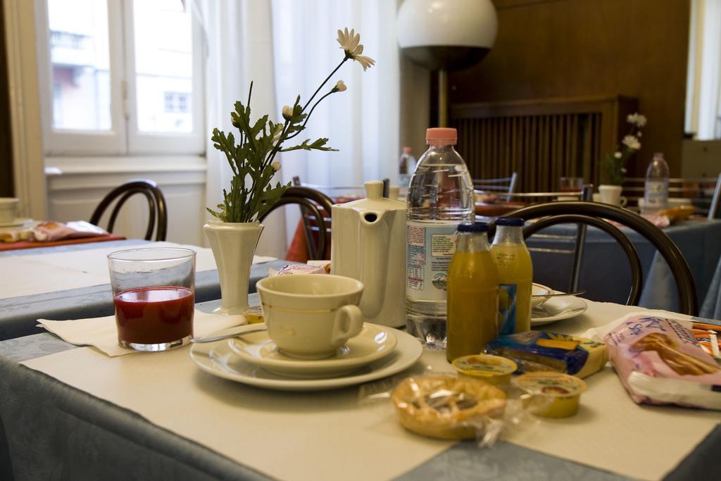 Hotel Catalani E Madrid Milano Ngoại thất bức ảnh