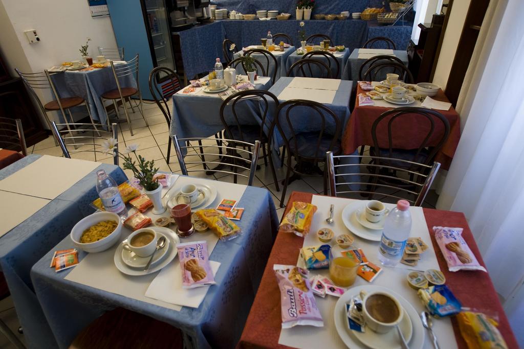 Hotel Catalani E Madrid Milano Ngoại thất bức ảnh