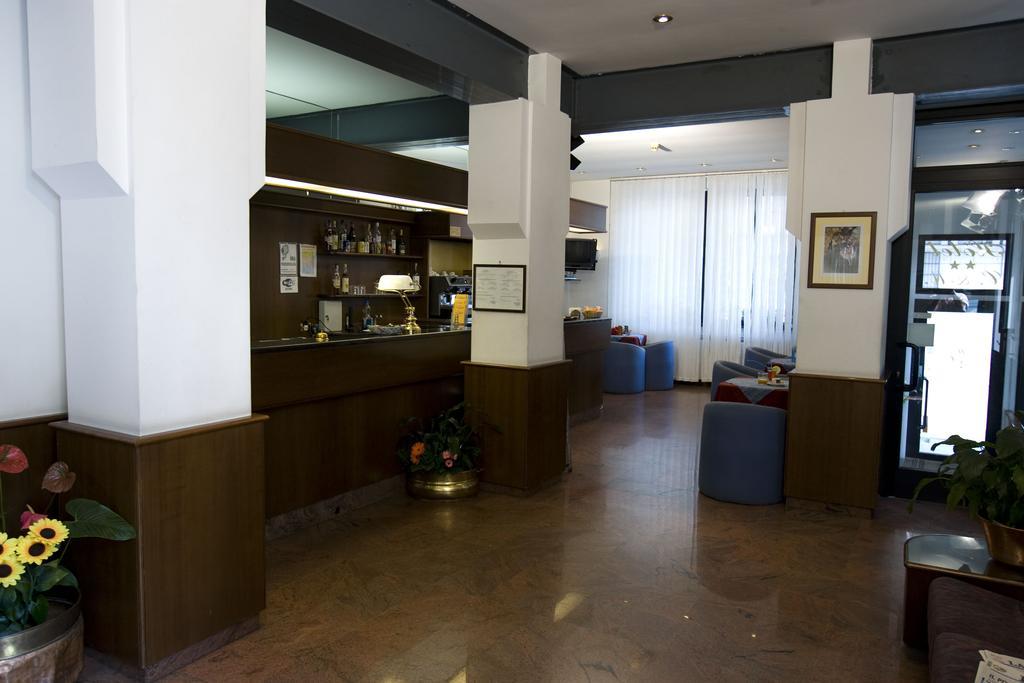 Hotel Catalani E Madrid Milano Ngoại thất bức ảnh